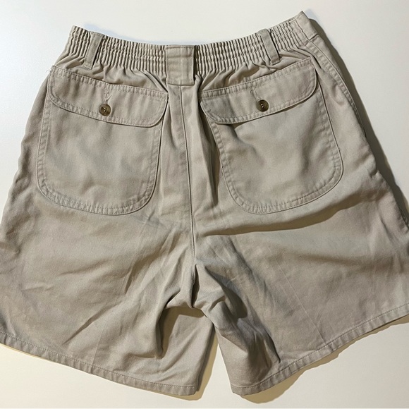Vintage David Taylor Beige Pleated Shorts - Picture 2 of 4